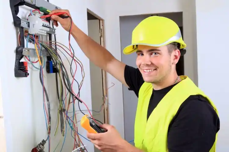 elektricien Luinjeberd